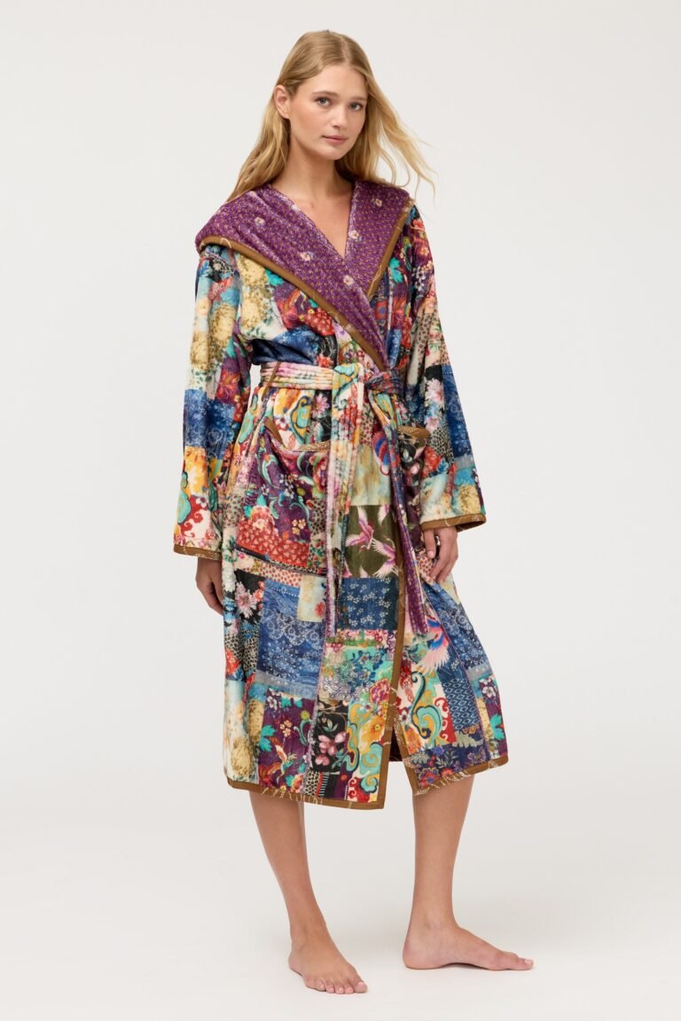 ADITI REVERSIBLE ROBE
