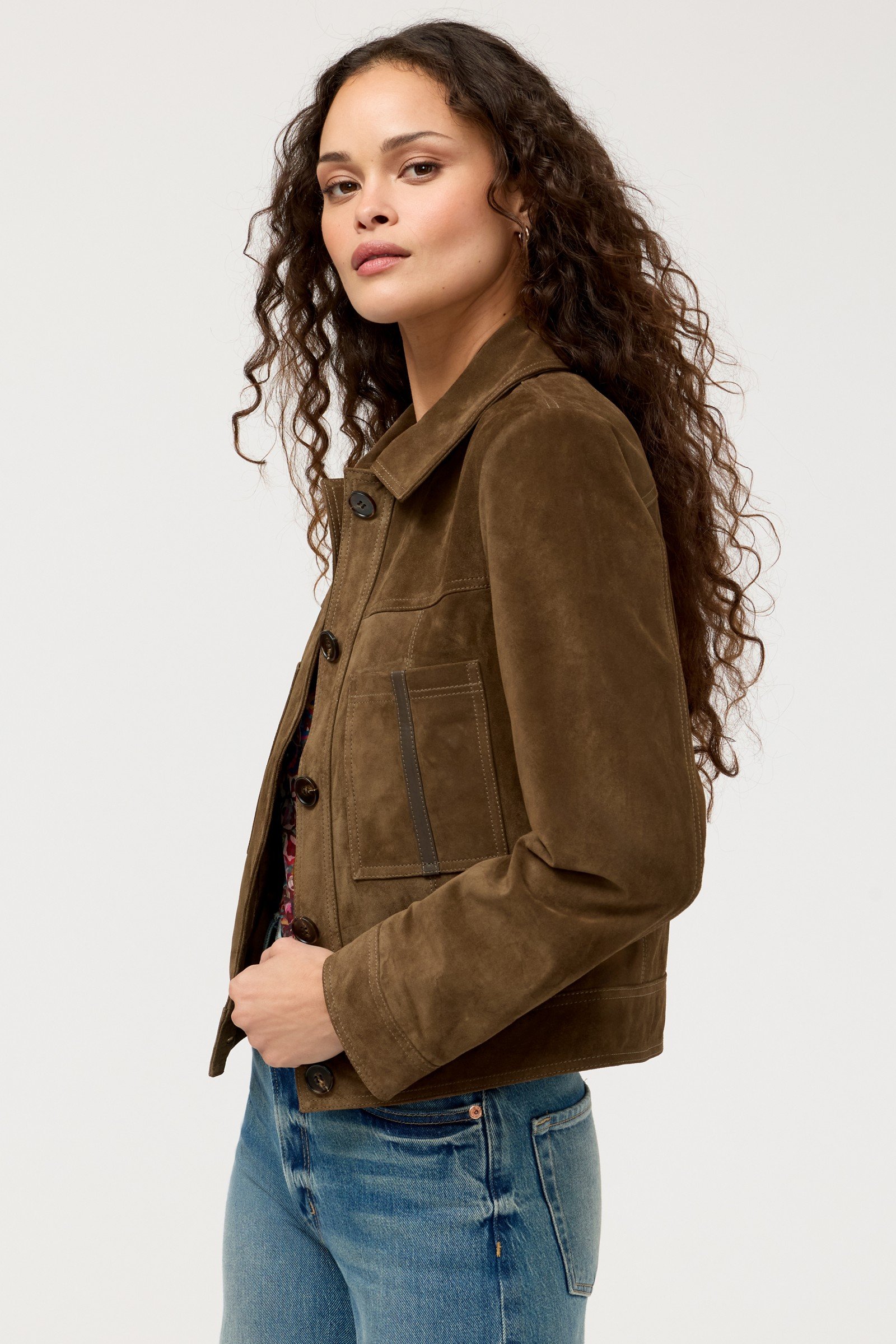 PATCH POCKET SUEDE CROPPED JACKET