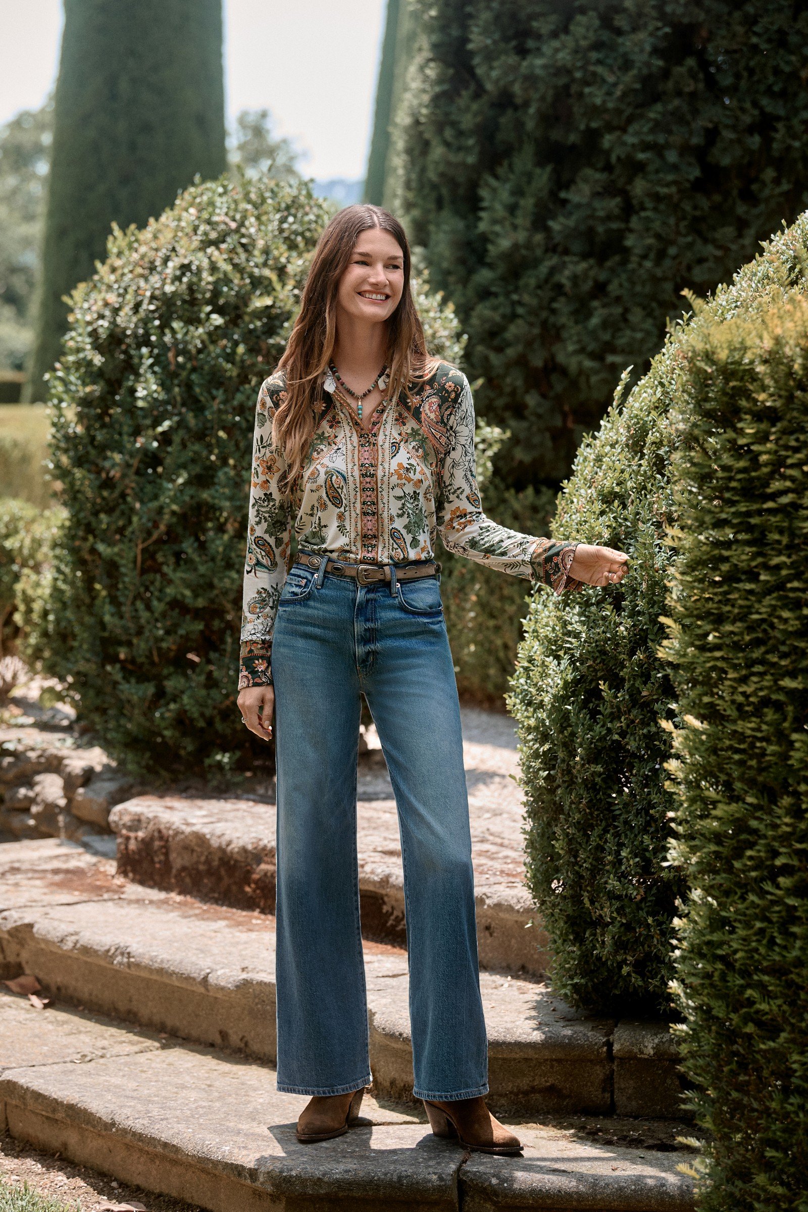 THE JANIE FAVORITE BUTTON FRONT SHIRT