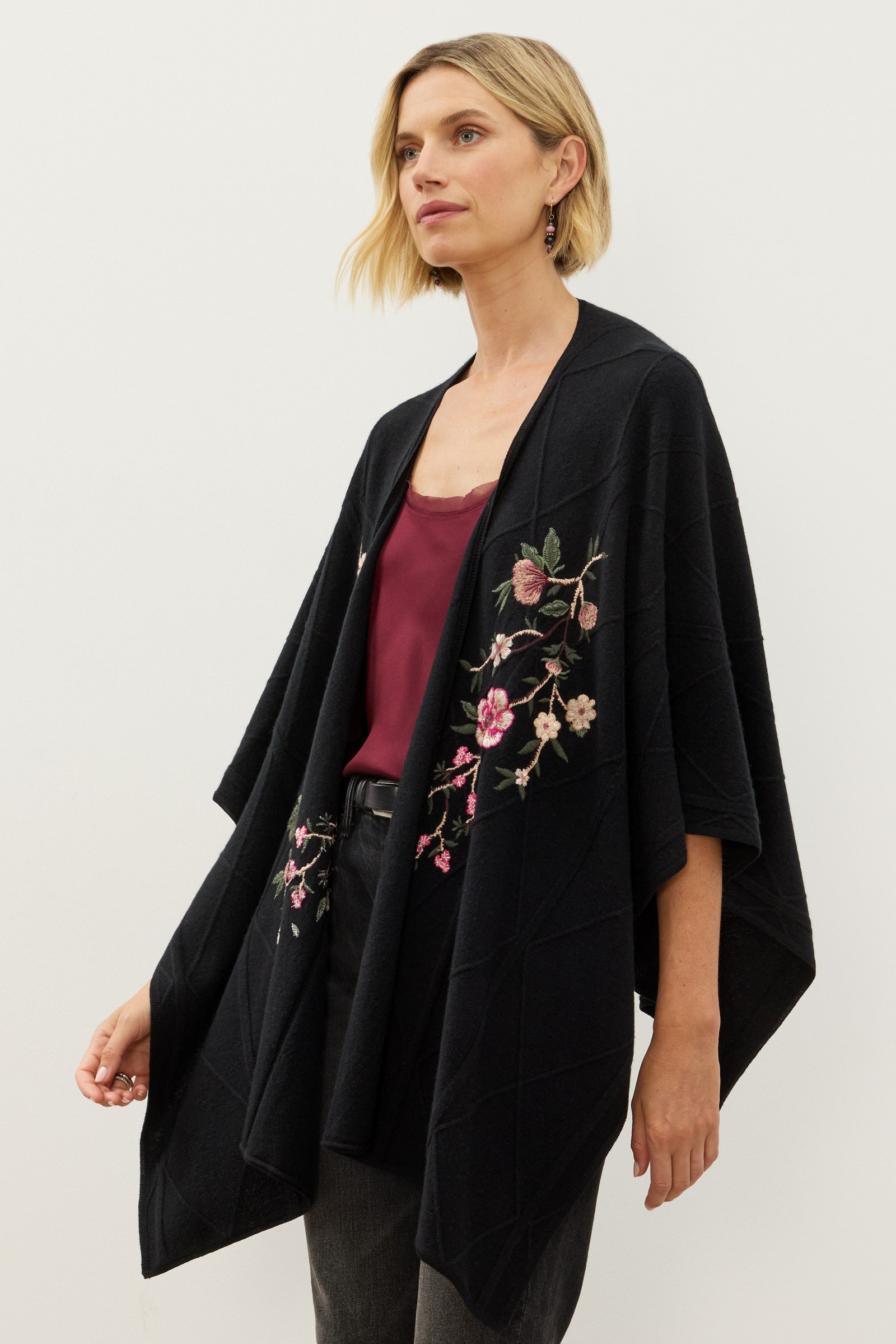 CABLE KNIT CAPE