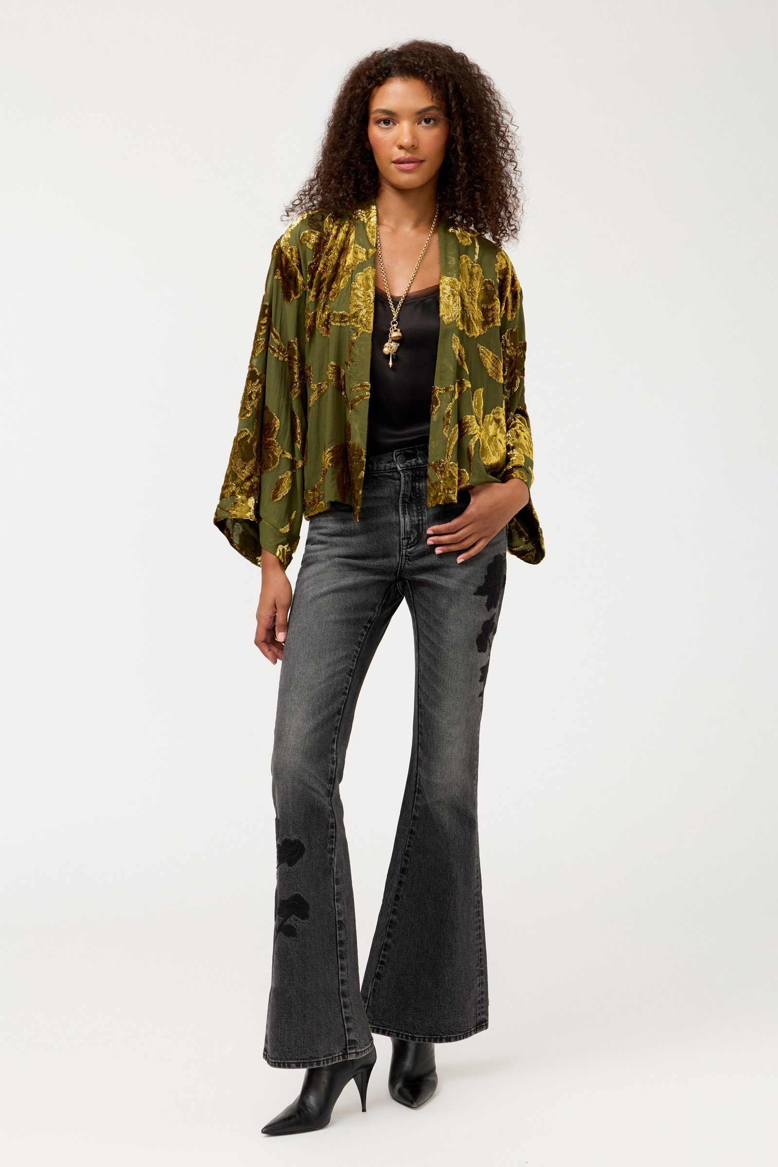 SHAKRI SHORT KIMONO