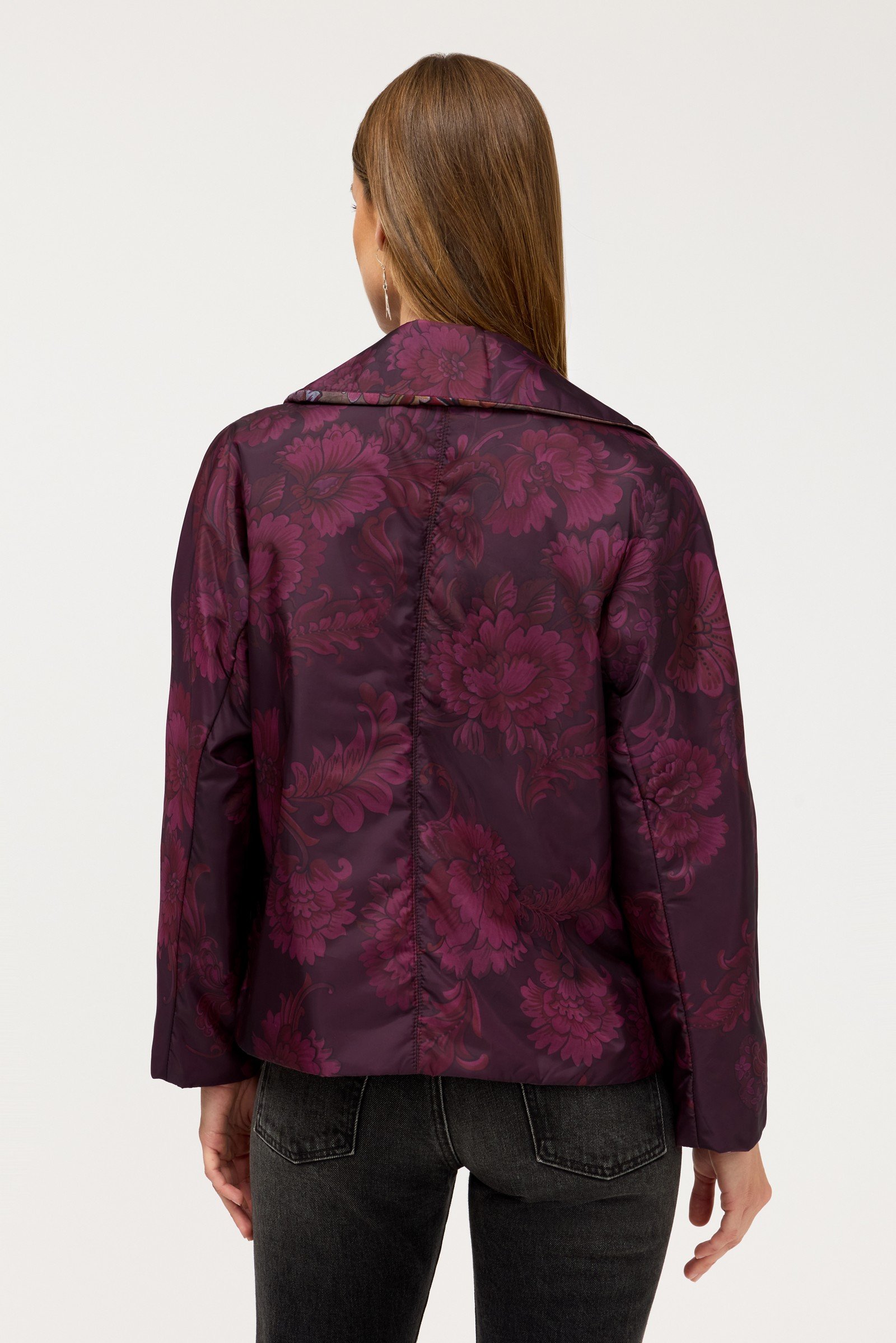 LIGHTWEIGHT PACKABLE REVERSIBLE PUFFER
