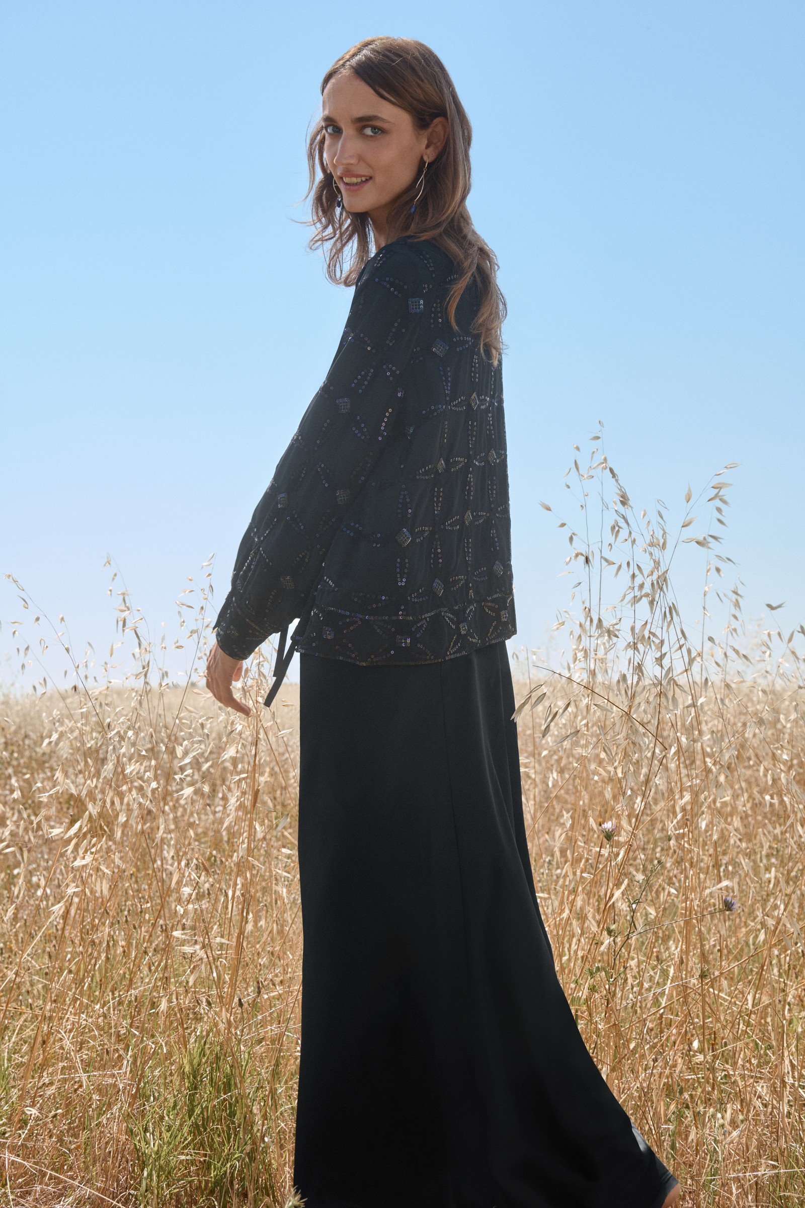 LESLEY SEQUIN JACKET