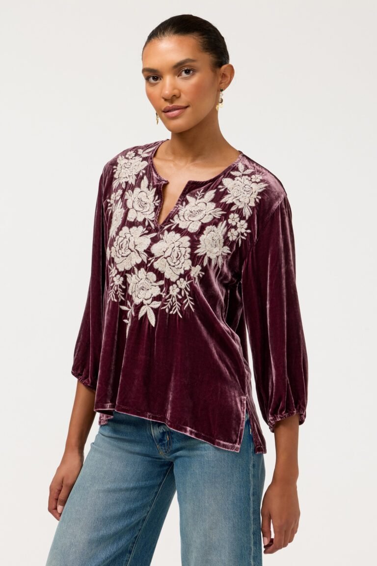 SPLIT NECK VELVET BLOUSE