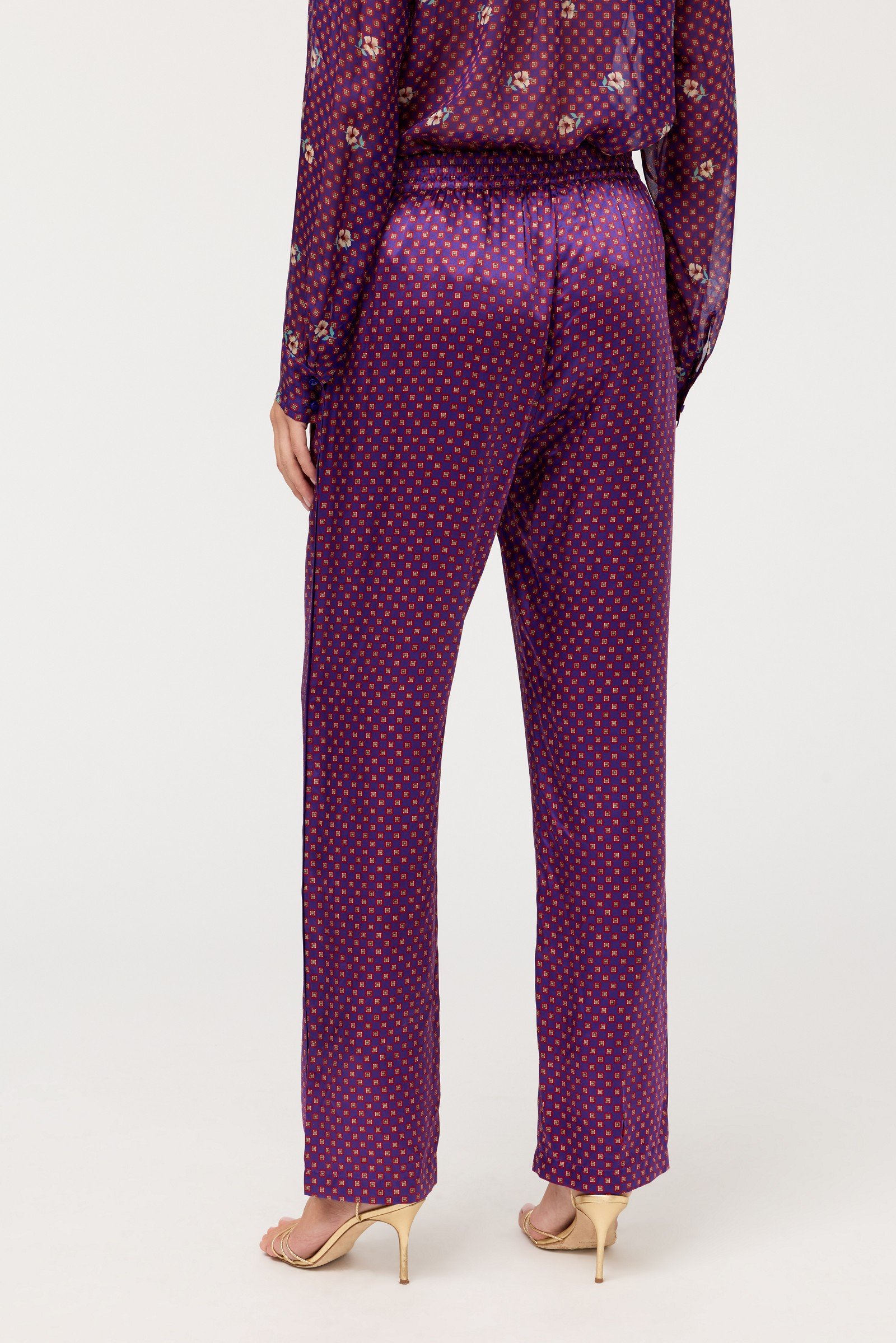 KANNI PANT