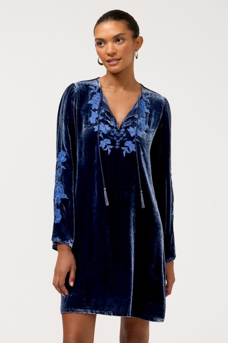 KIMONO SLEEVE RELAXED DRESS