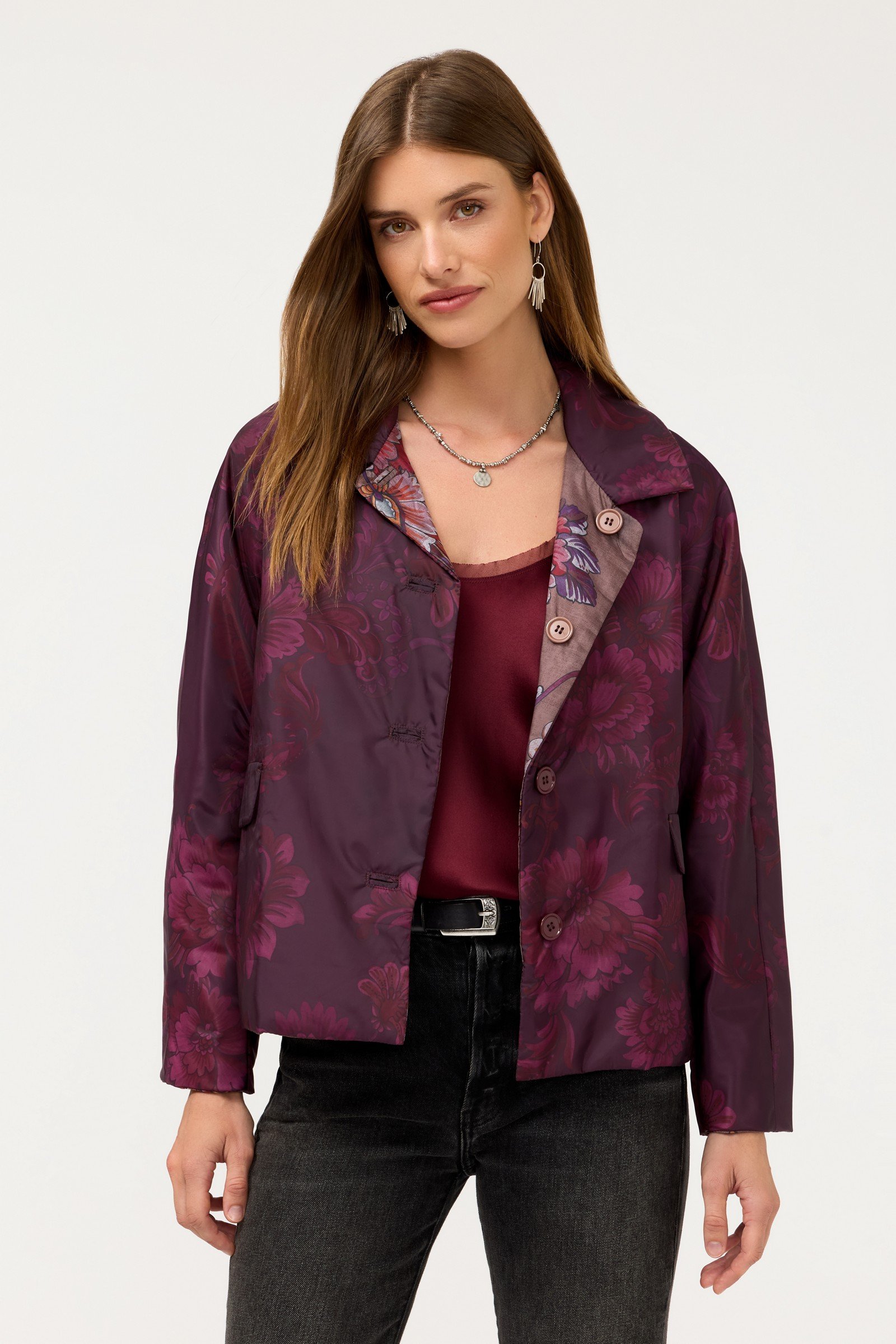 LIGHTWEIGHT PACKABLE REVERSIBLE PUFFER