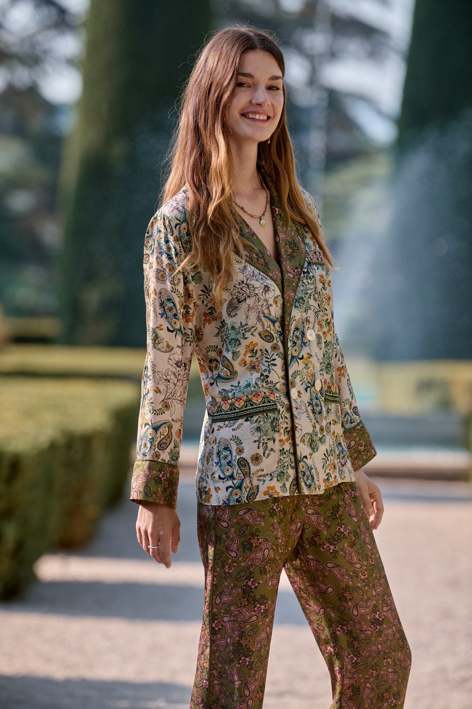 LEVI BLAZER