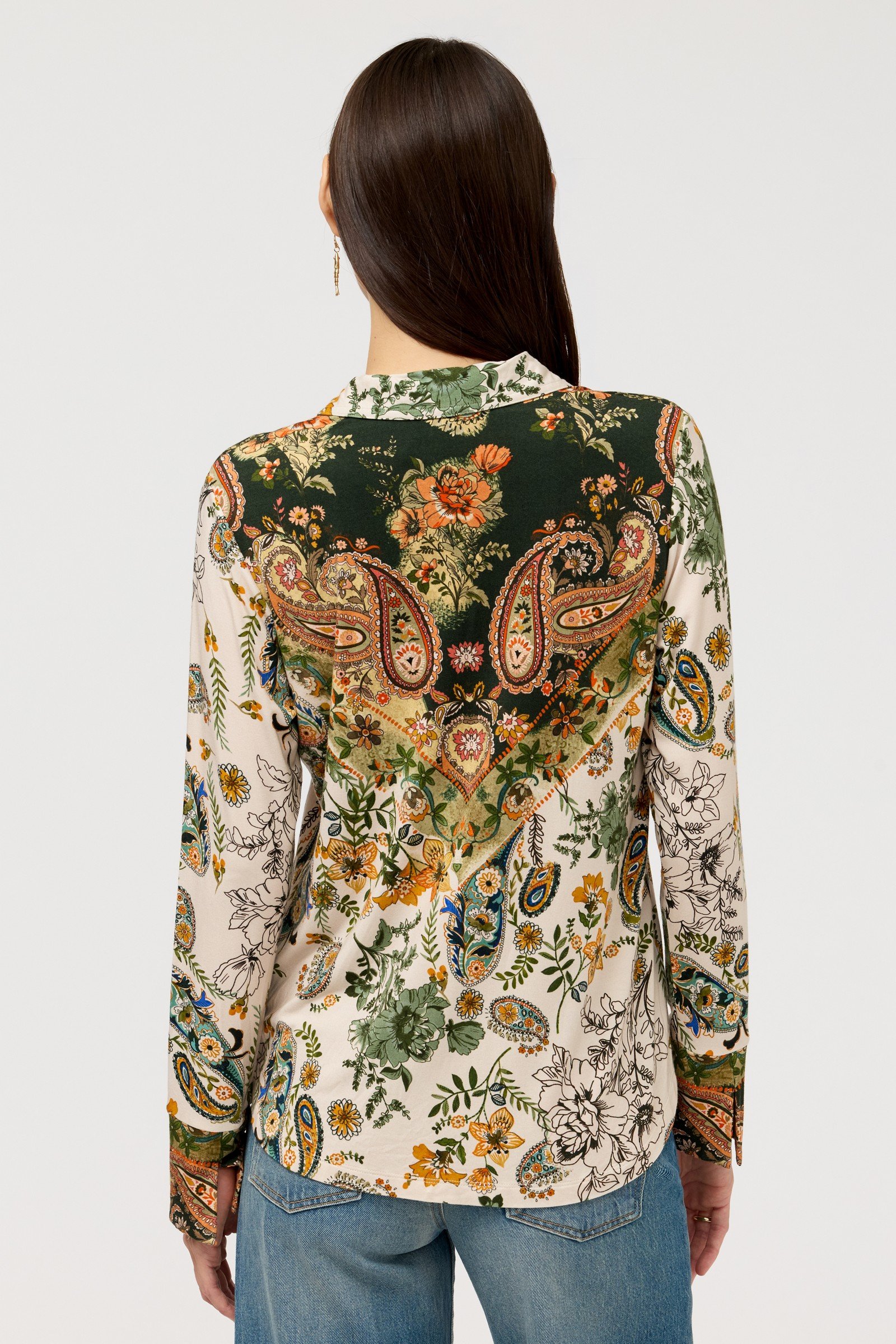 THE JANIE FAVORITE BUTTON FRONT SHIRT