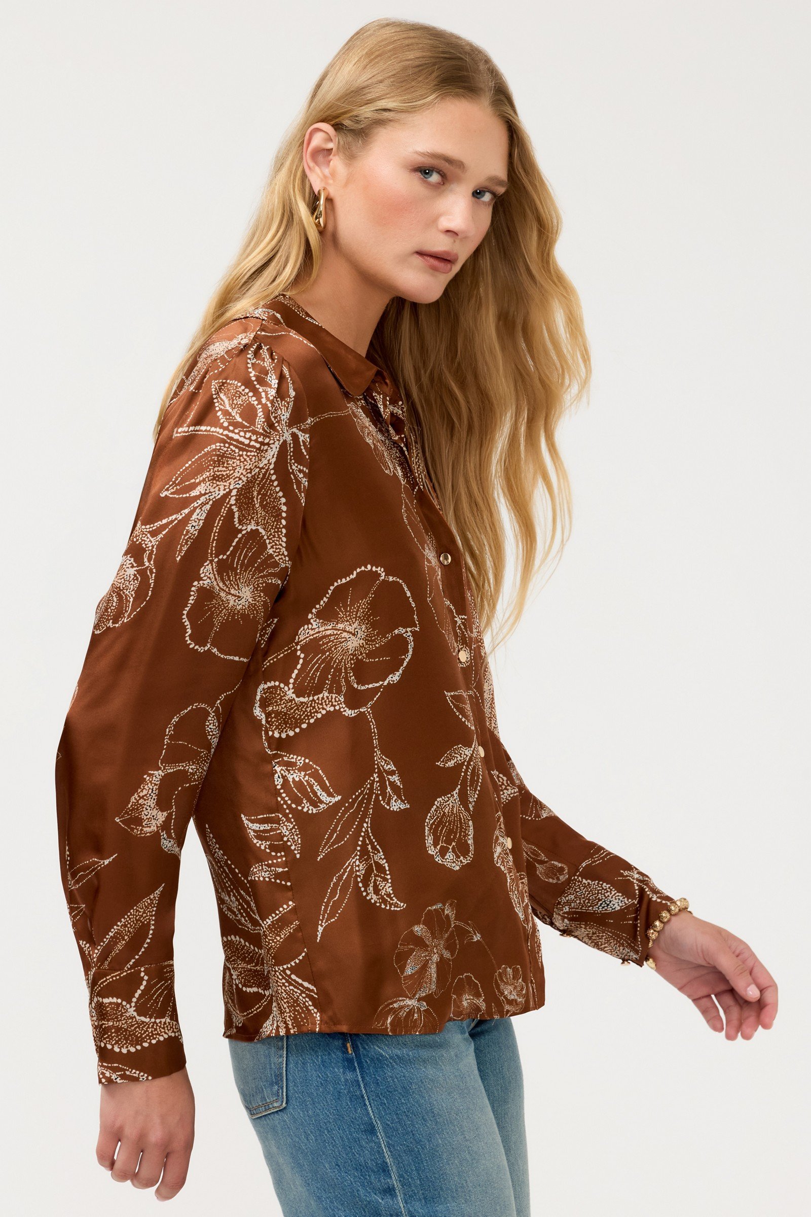 AVERI BUTTON DOWN BLOUSE