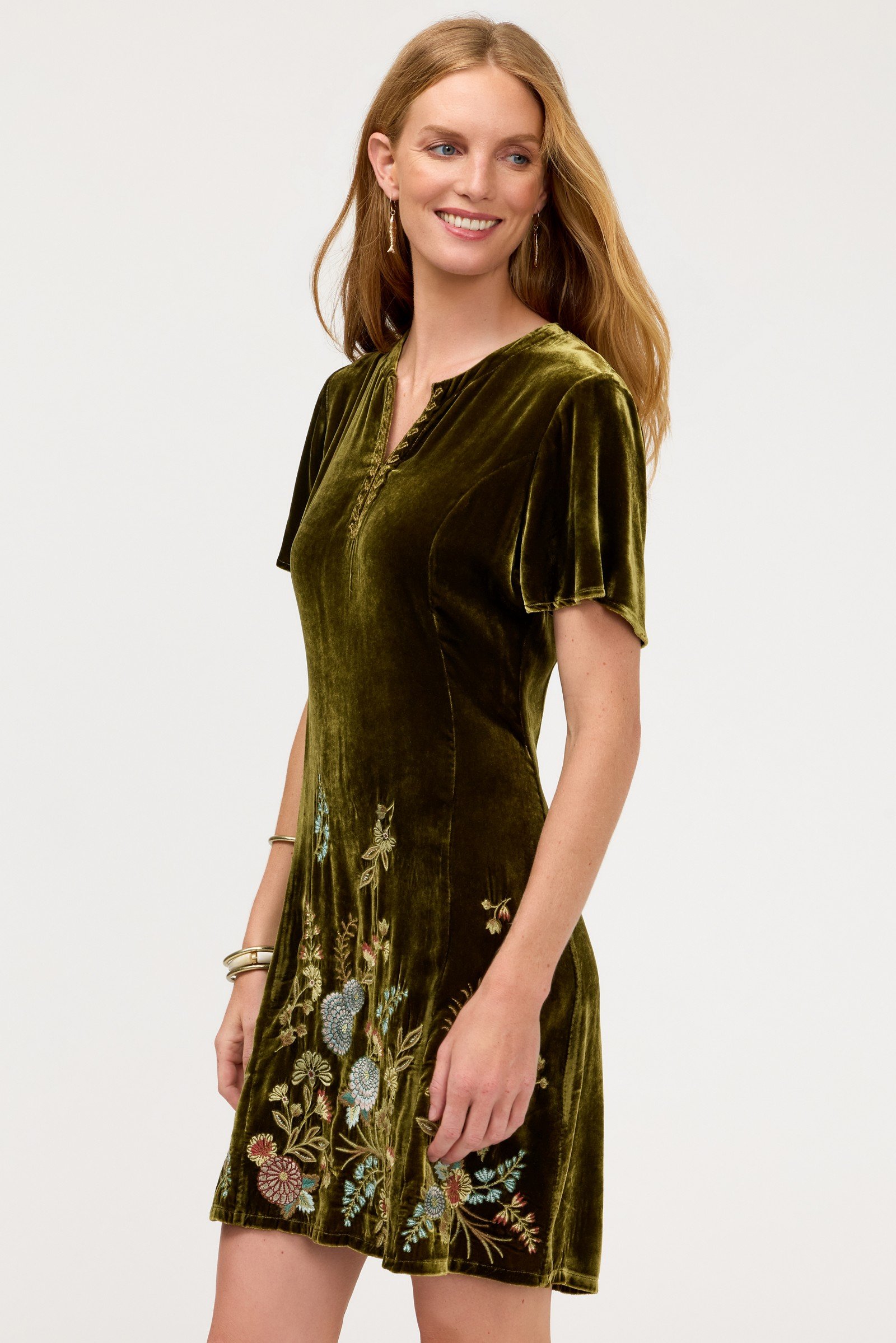 FLUTTER SLEEVE KEYHOLE DRESS