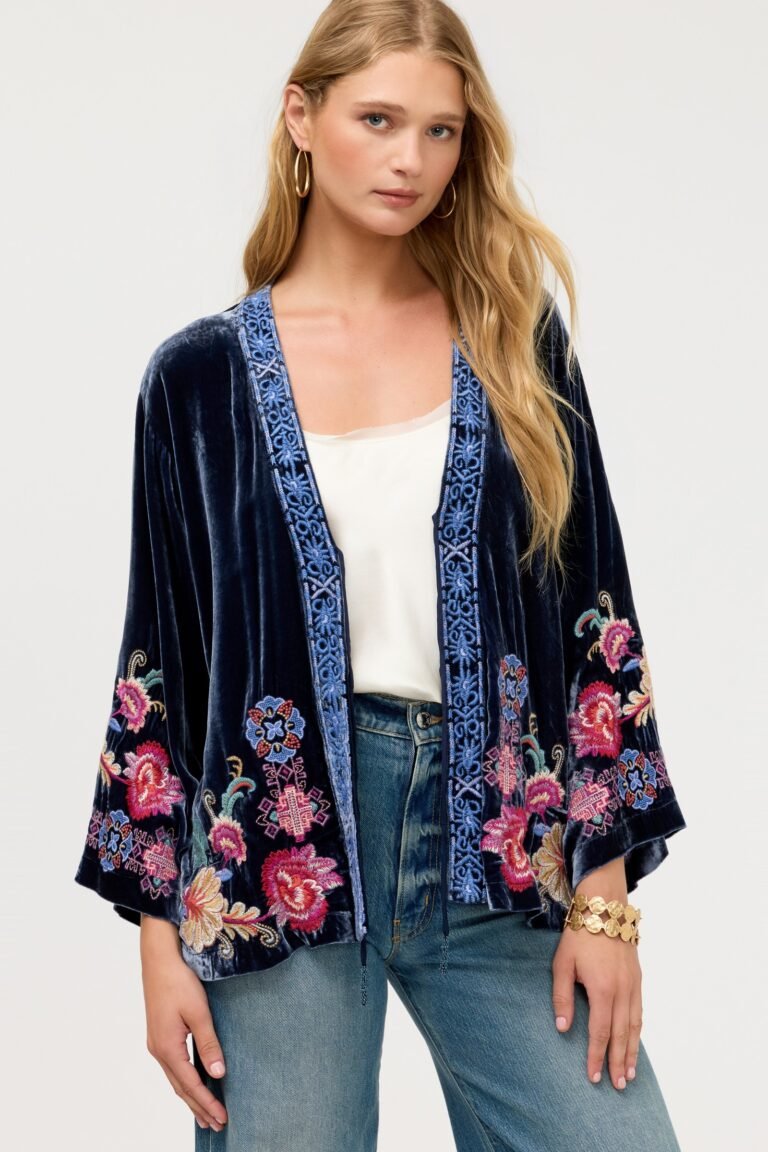 VELVET TIE FRONT KIMONO